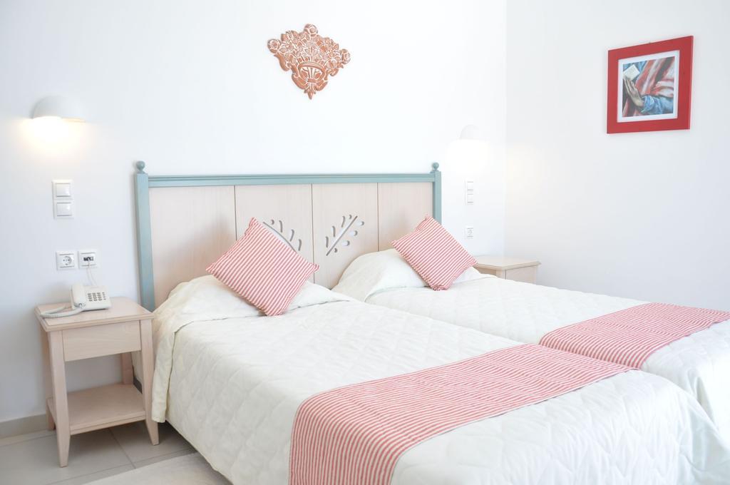 Paros Bay Hotel Parászporosz Kültér fotó